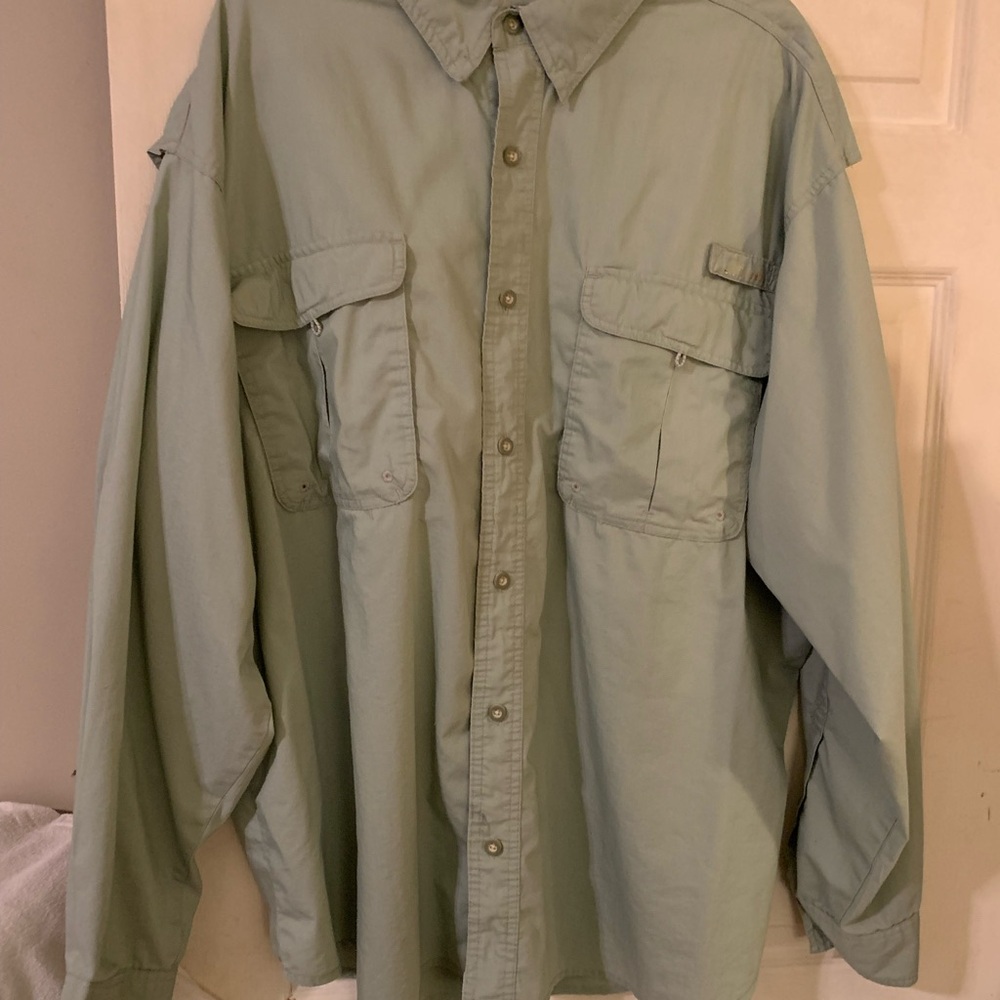 Bass Pro Shops Green Casual Button Down Shirt